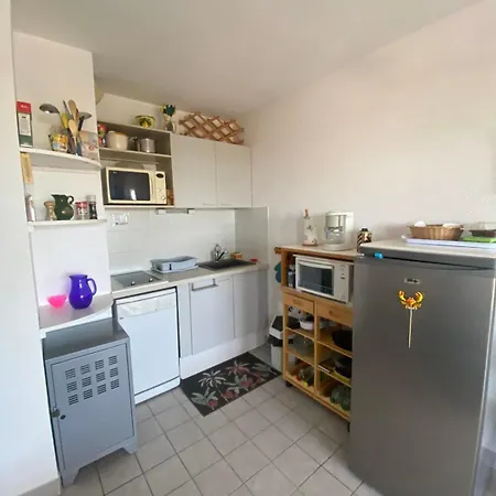 Sea & Relaxation * 弗龙蒂尼昂